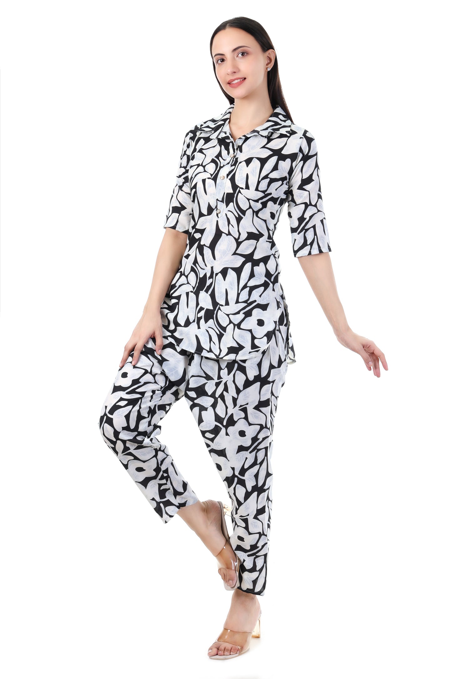 Noir Phool Cord Set